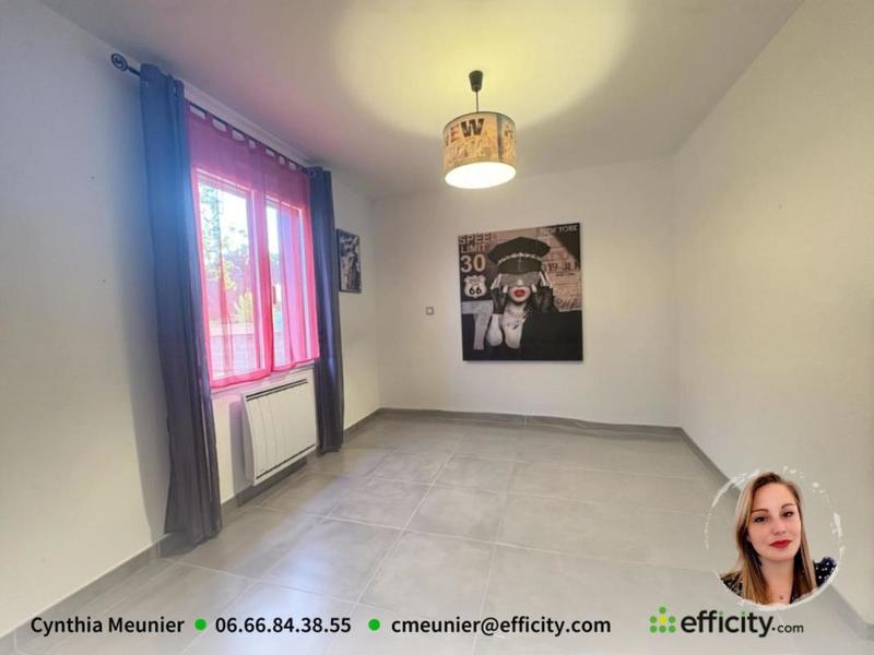 Pavillon - 130 m² - 6 pièces