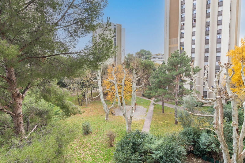 Appartement - 95 m² - 5 pièces