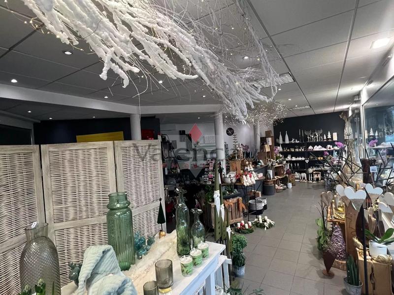 Local commercial - 53 m² - 1 pièce