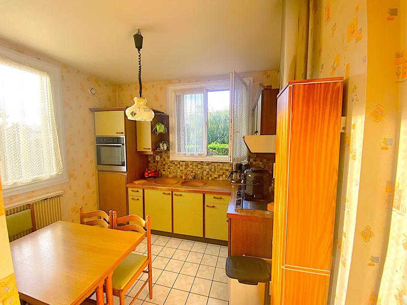 Maison traditionnelle - 125 m² - 6 pièces