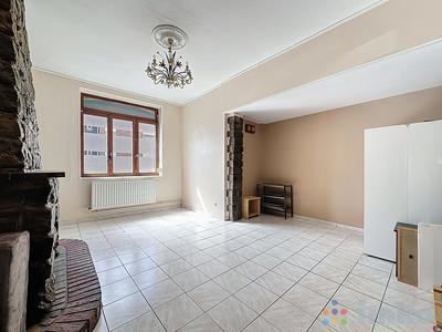 Maison - 157 m² - 4 pièces