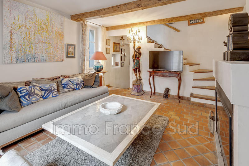 Maison de village - 190 m² - 8 pièces