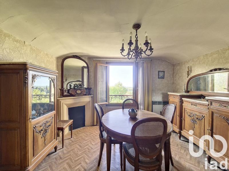 Maison - 99 m² - 6 pièces