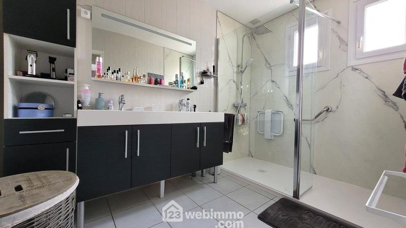 Maison - 122 m² - 6 pièces