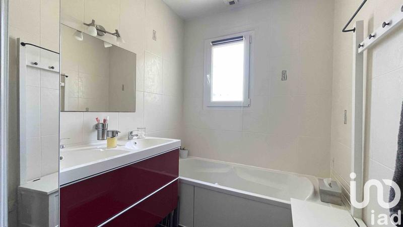 Maison - 182 m² - 8 pièces