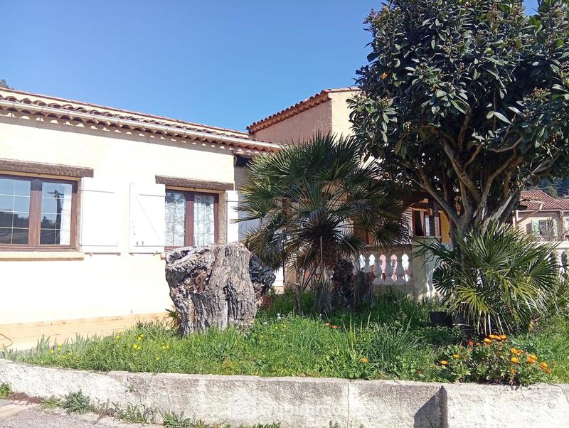 Villa - 125 m² - 6 pièces