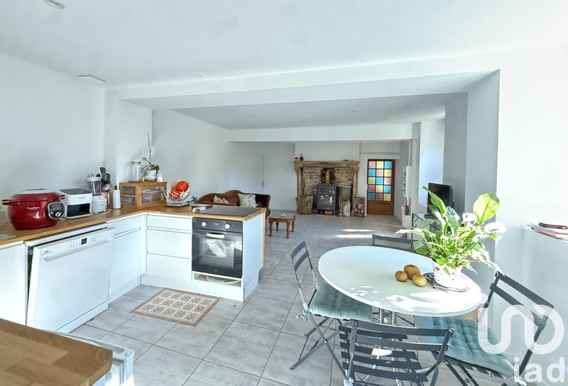 Maison - 98 m² - 4 pièces