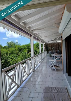 Maison - 135 m² - 11 pièces