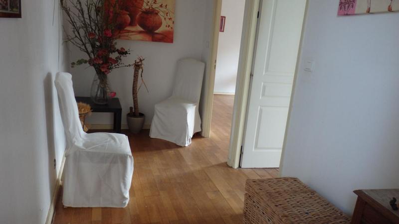 Maison - 200 m² - 8 pièces