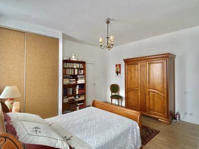 Appartement - 96 m² - 3 pièces