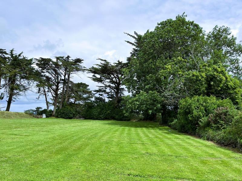 Maison - 194 m² - 10 pièces