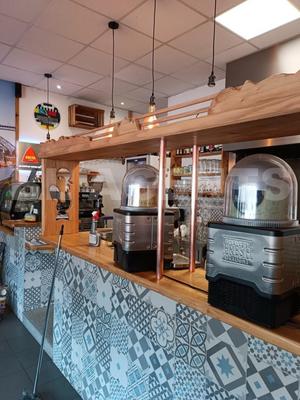 Fonds de commerce - 80 m²