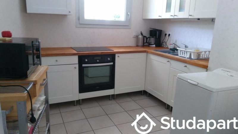 Chambre - 11 m² - 1 pièce