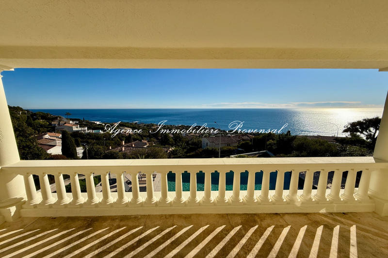 Villa - 200 m² - 5 pièces