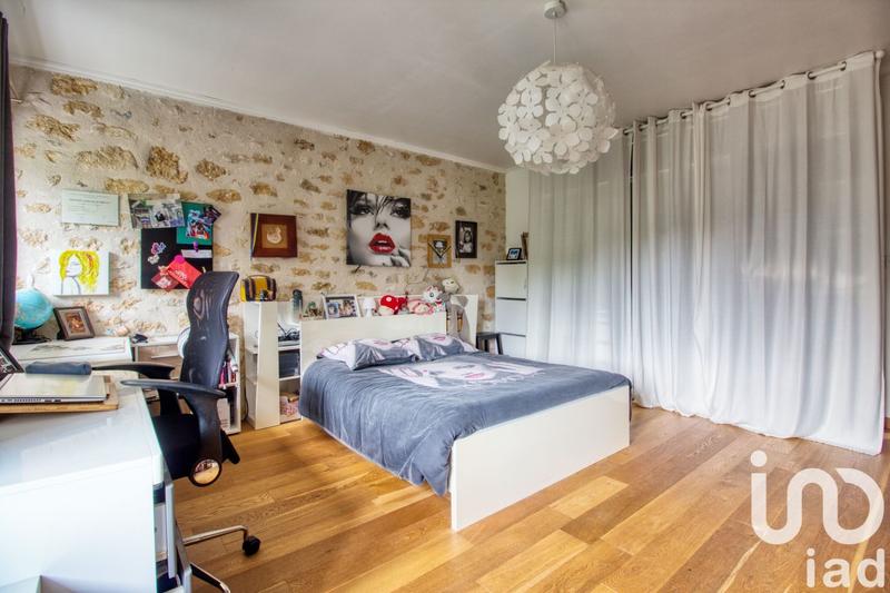 Maison - 327 m² - 9 pièces