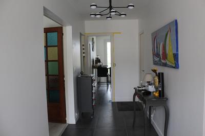 Maison - 188 m² - 9 pièces