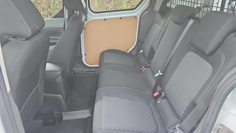 Ford Transit Connect Double Cabine 1.5 EcoBlue 120 Trend - 5 places