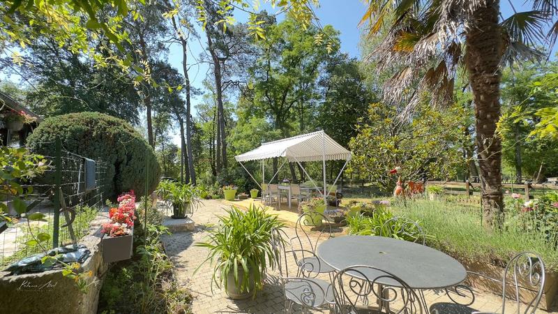 Maison - 193 m² - 8 pièces