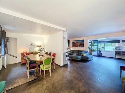 Maison - 186 m² - 7 pièces