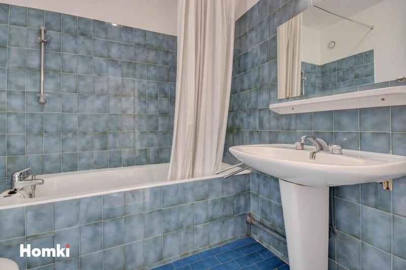 Appartement - 99 m² - 4 pièces