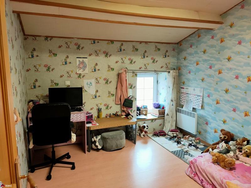 Maison - 186 m² - 7 pièces