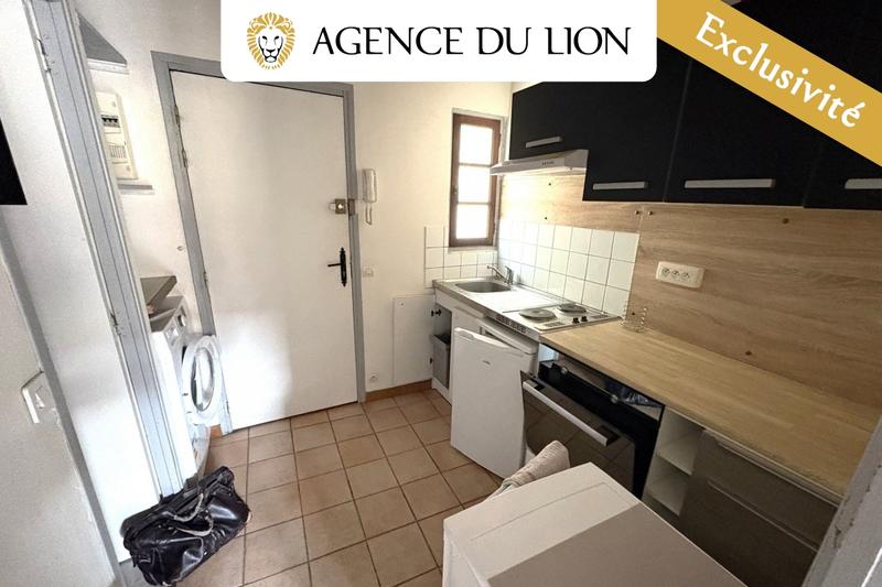 Immeuble - 198 m² - 10 pièces