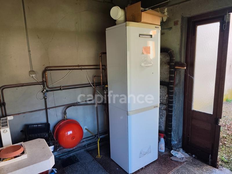 Maison - 92 m² - 6 pièces