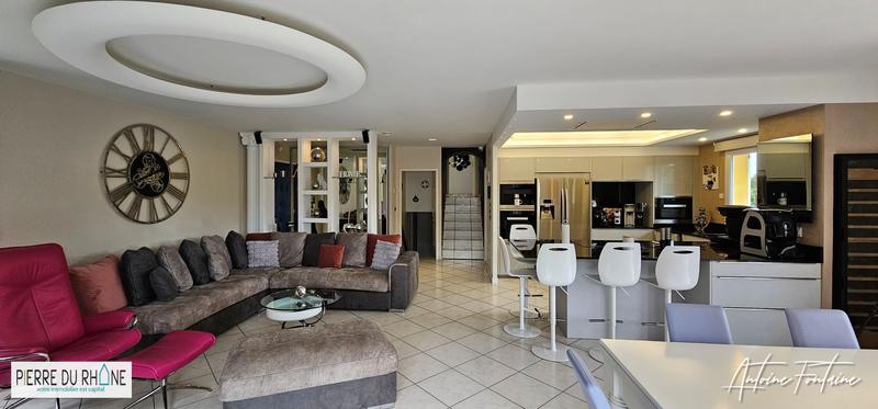 Villa - 152 m² - 6 pièces