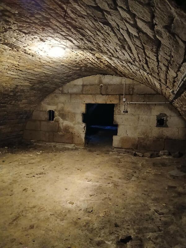 Maison - 202 m² - 6 pièces