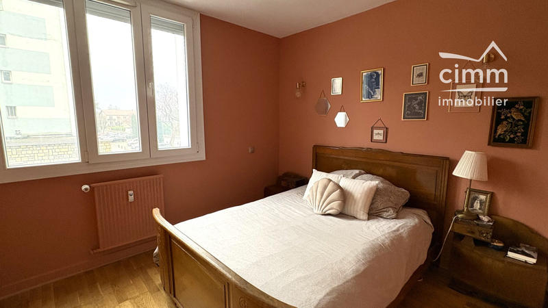 Appartement - 65 m² - 4 pièces