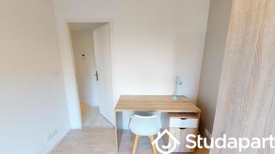 Chambre - 9 m² - 1 pièce