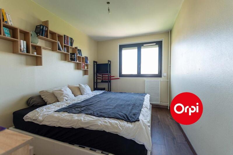 Appartement - 80 m² - 4 pièces