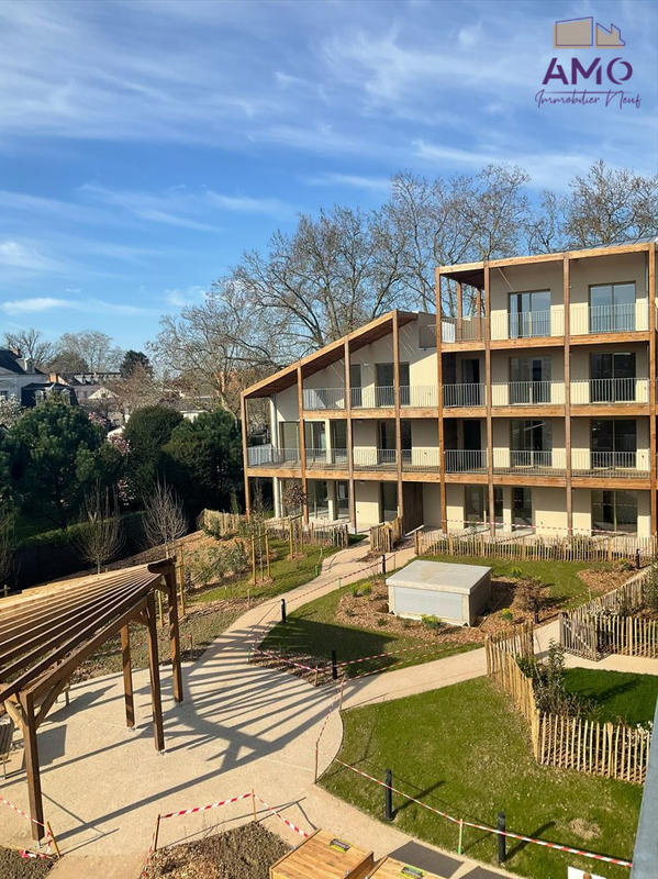 Appartement - 97 m² - 4 pièces