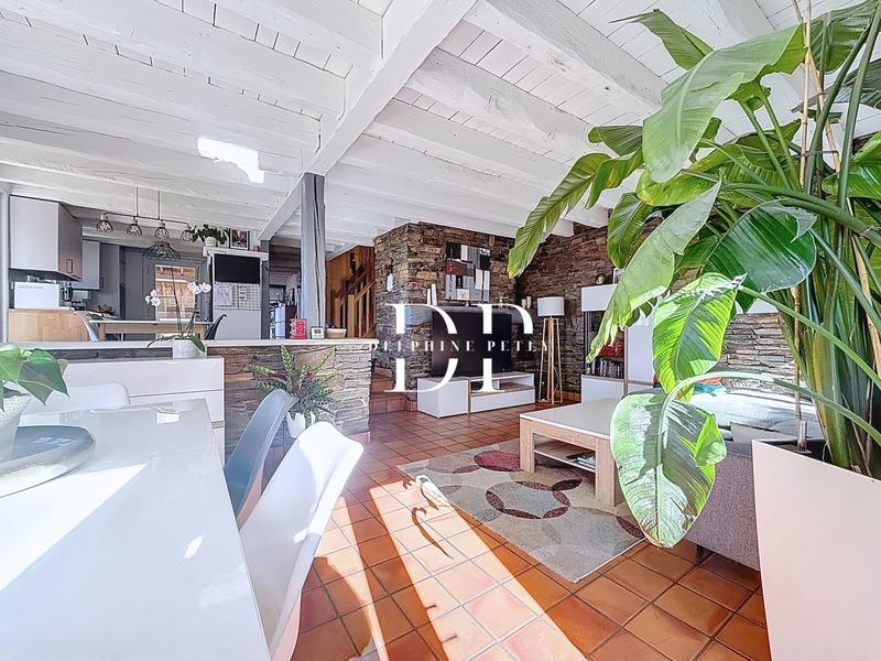 Maison - 165 m² - 7 pièces