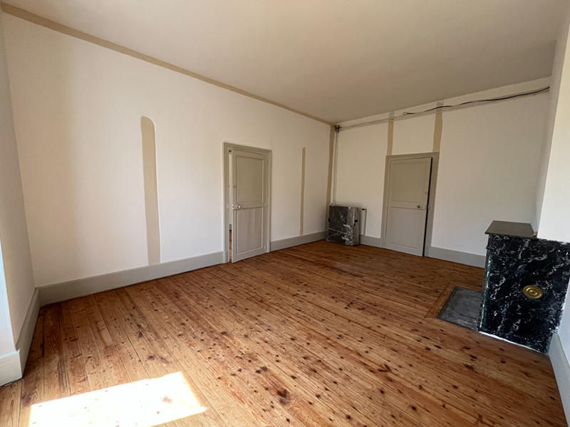 Demeure - 248 m² - 7 pièces