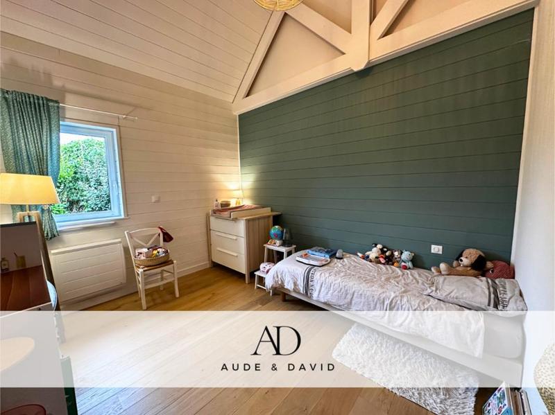 Maison - 195 m² - 6 pièces