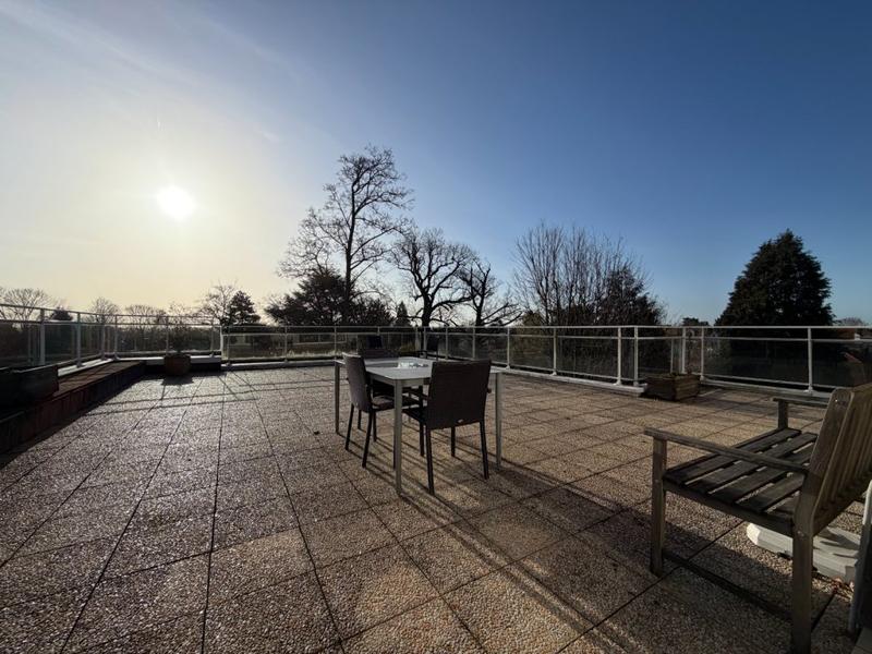 Appartement - 126 m² - 4 pièces