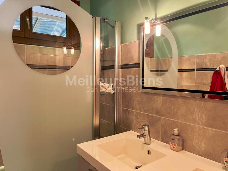 Villa - 229 m² - 7 pièces