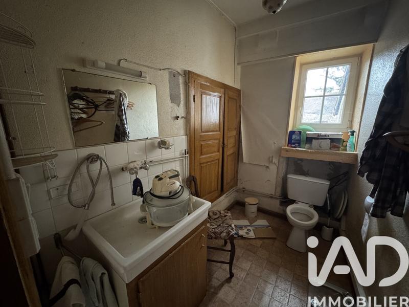 Maison - 218 m² - 7 pièces