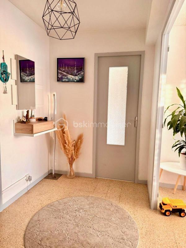 Appartement - 75 m² - 3 pièces