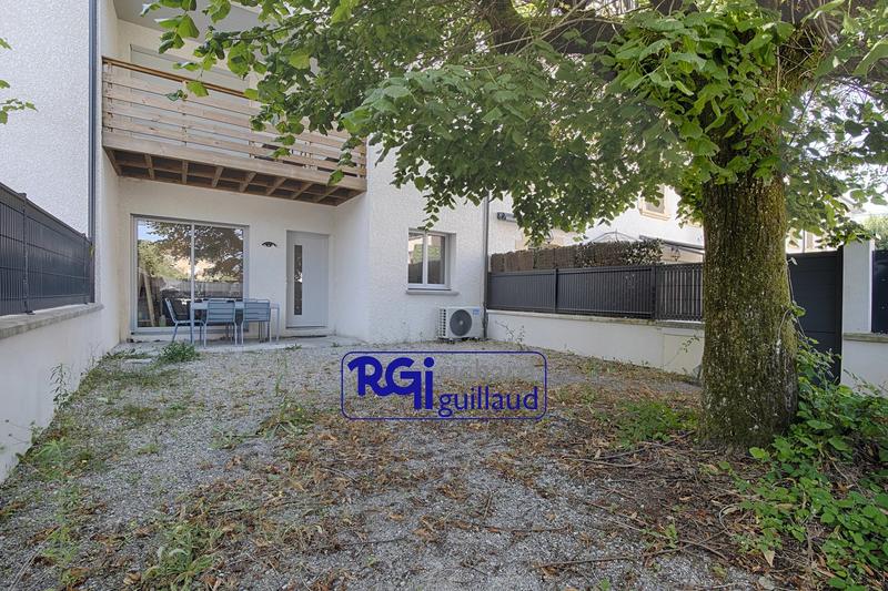 Maison de ville - 90 m² - 4 pièces