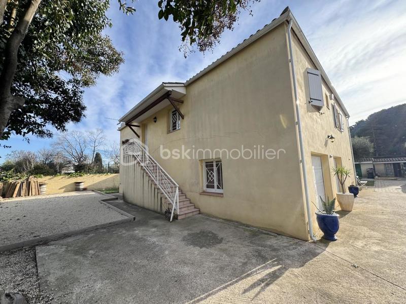 Villa - 130 m² - 6 pièces