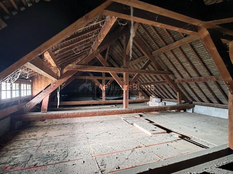 Appartement - 161 m² - 6 pièces