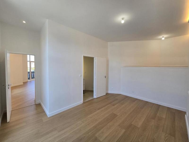 Appartement - 106 m² - 4 pièces