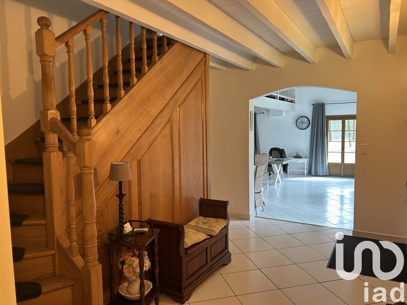 Maison - 286 m² - 8 pièces