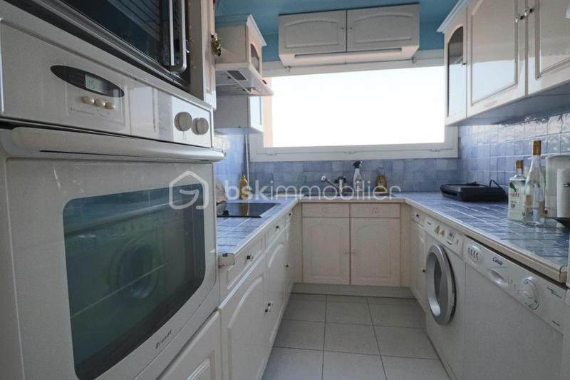 Immeuble - 68 m² - 3 pièces