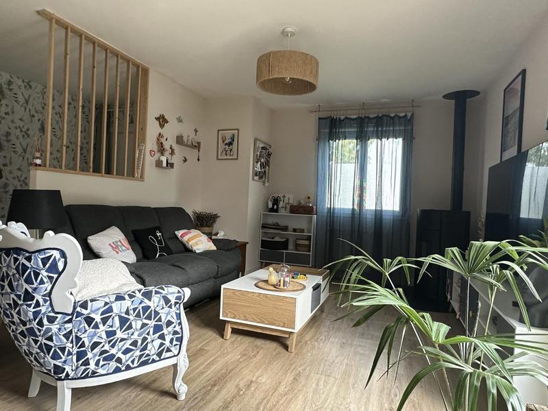 Maison - 97 m² - 5 pièces