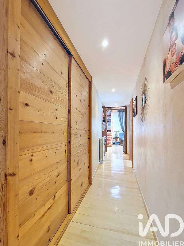 Appartement - 181 m² - 5 pièces