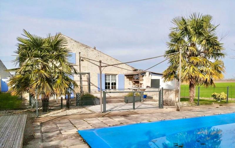 Maison ancienne - 210 m² - 10 pièces