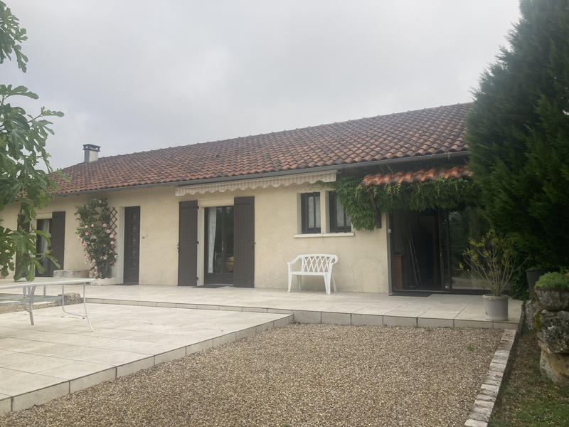 Maison de village - 125 m² - 4 pièces